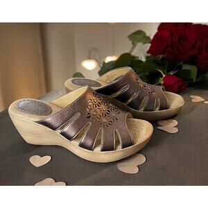 Softspots Womens Shoes Sandals Slip-ons Wedges Heels Copper Size 6.5